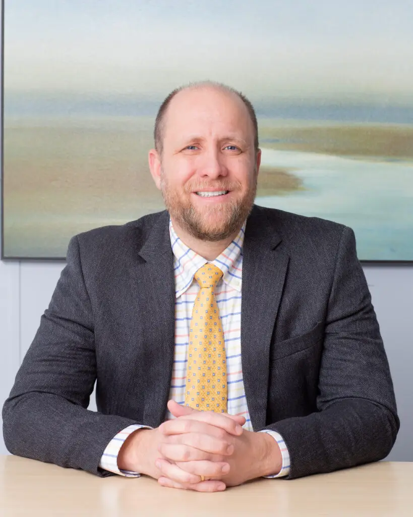 Adam G. Linett, the Managing Partner of A.G. Linett & Associates, PA, enjoys practicing law as a trial lawyer.